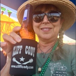 Meet your Posher, Ginger